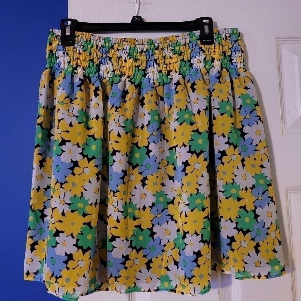 𝅺LOFT Skirt - Picture 6 of 7